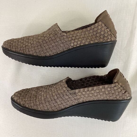 Bare Trap Women’s Slip-on Metallic Bronze Basket Weave Wedge Heel Size 8.5 - Picture 6 of 10